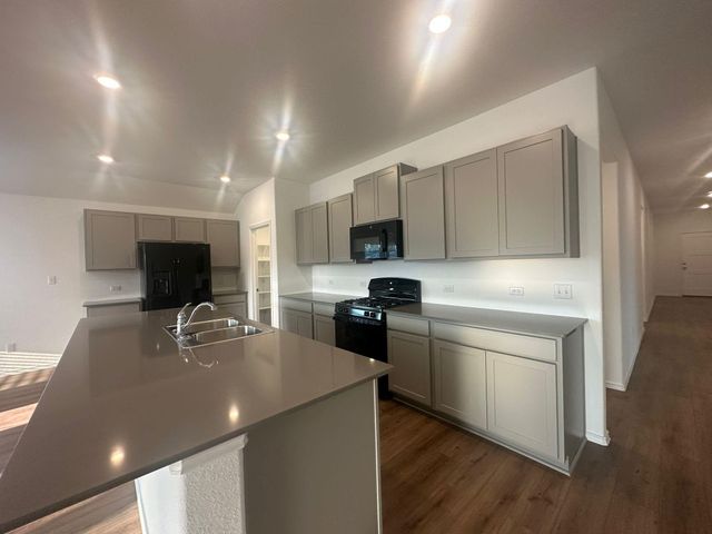 167 Jeffers, Kyle, TX 78640