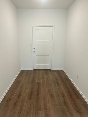 167 Jeffers, Kyle, TX 78640