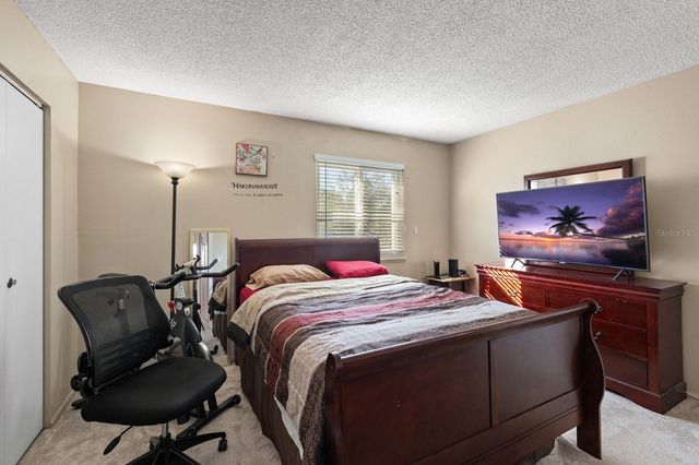 195 114TH AVENUE NE 195, St Petersburg, FL 33716