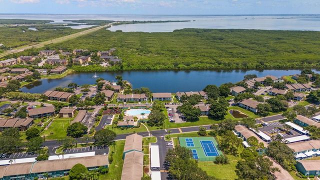 195 114TH AVENUE NE 195, St Petersburg, FL 33716