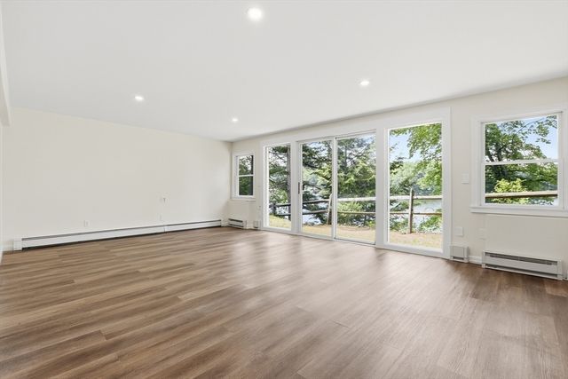18 Deer Run, Littleton, MA 01460