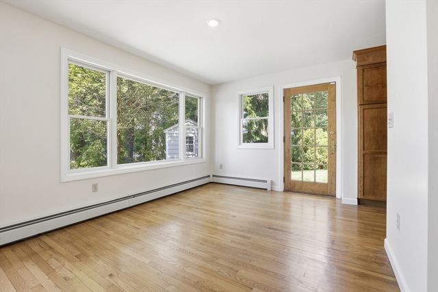 18 Deer Run, Littleton, MA 01460