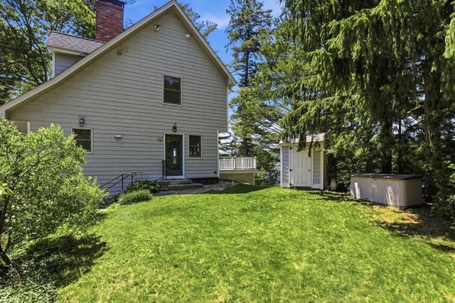 18 Deer Run, Littleton, MA 01460