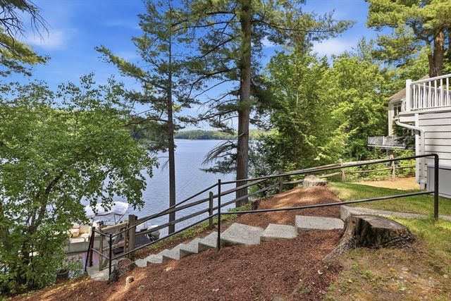 18 Deer Run, Littleton, MA 01460