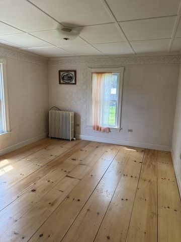 58 Hamilton Place Extension, Richford, VT 05476
