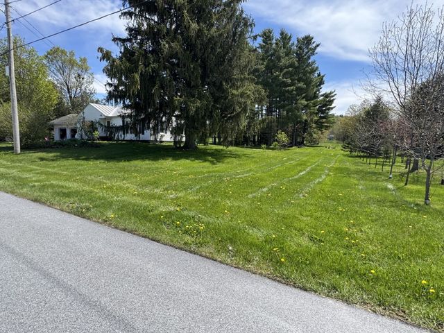 58 Hamilton Place Extension, Richford, VT 05476