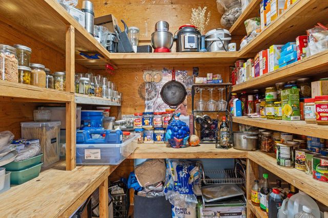 3063 Hungry Hill Rd, Kettle Falls, WA 99141