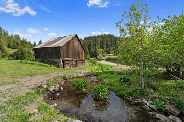 3063 Hungry Hill Rd, Kettle Falls, WA 99141