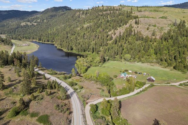 3063 Hungry Hill Rd, Kettle Falls, WA 99141