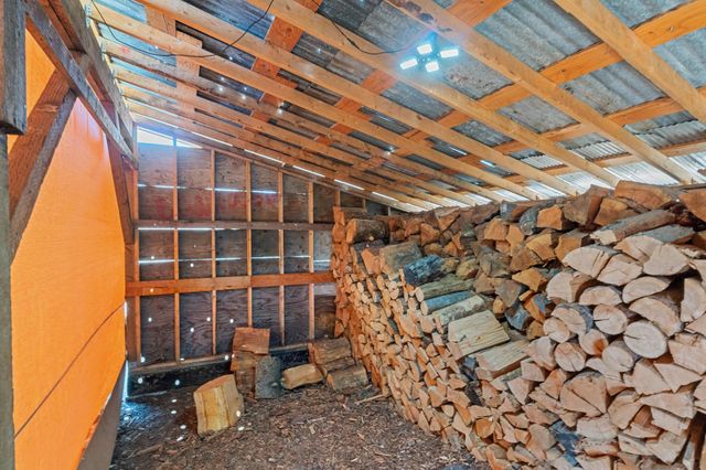 3063 Hungry Hill Rd, Kettle Falls, WA 99141