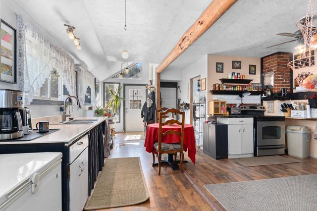 3063 Hungry Hill Rd, Kettle Falls, WA 99141