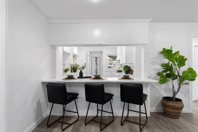 2661 Hudspeth Avenue, Dallas, TX 75216