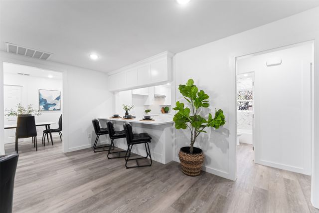 2661 Hudspeth Avenue, Dallas, TX 75216