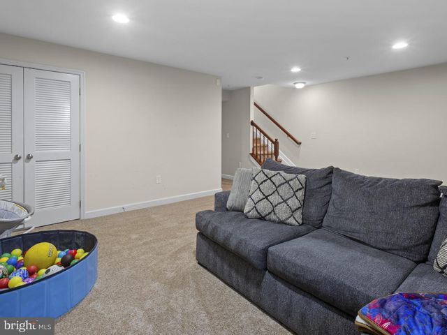 740 PIN OAK CT, Prince Frederick, MD 20678