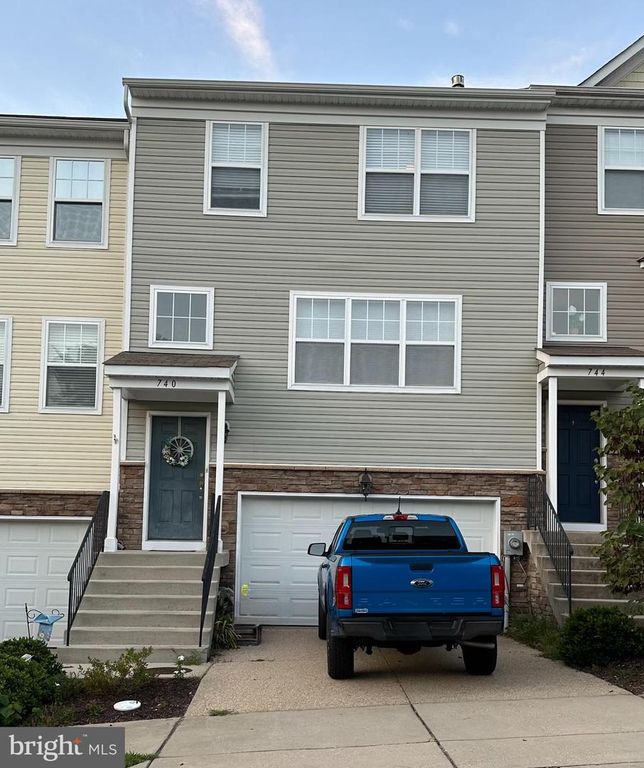 740 PIN OAK CT, Prince Frederick, MD 20678