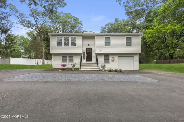 741 Lakehurst Avenue, Jackson, NJ 08527