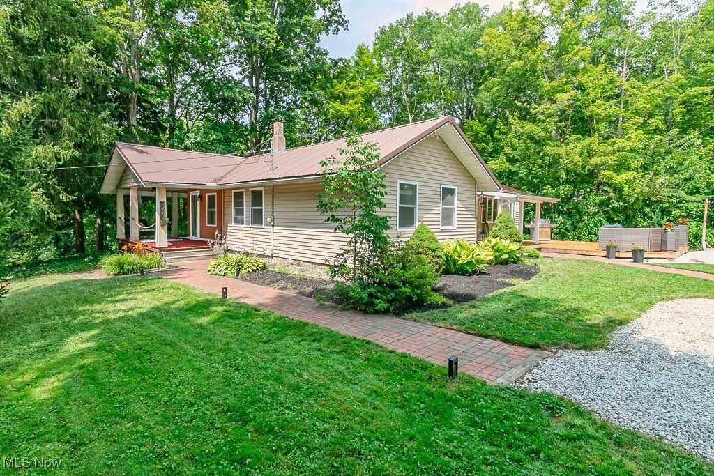 9723 Thwing Road, Chardon, OH 44024