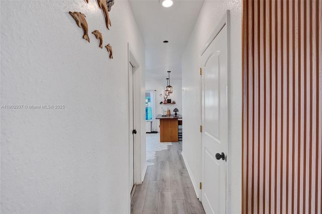 1129 10th St, West Palm Beach, FL 33401