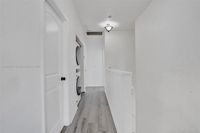 1129 10th St, West Palm Beach, FL 33401