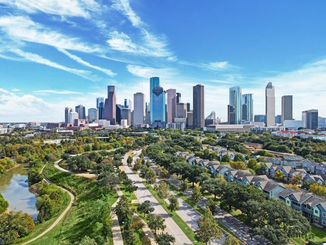1711 Allen Parkway 1805, Houston, TX 77019