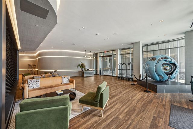 1711 Allen Parkway 1805, Houston, TX 77019