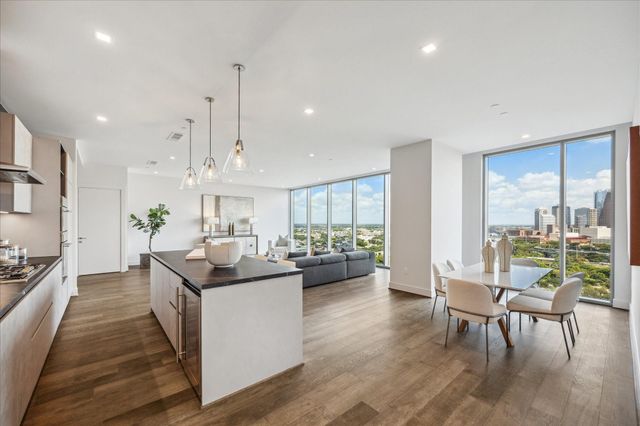 1711 Allen Parkway 1805, Houston, TX 77019