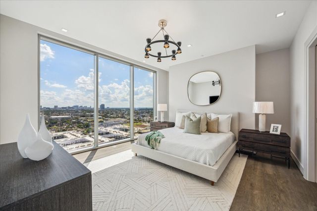 1711 Allen Parkway 1805, Houston, TX 77019