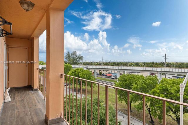 440 E 23rd St 1405, Hialeah, FL 33013