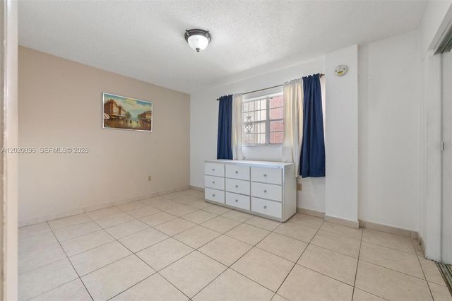 440 E 23rd St 1405, Hialeah, FL 33013