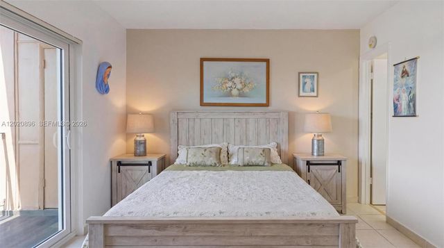 440 E 23rd St 1405, Hialeah, FL 33013
