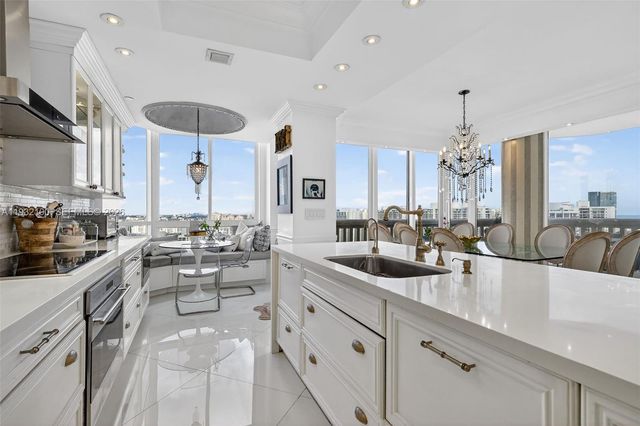 1000 Island Boulevard PH9, Aventura, FL 33160
