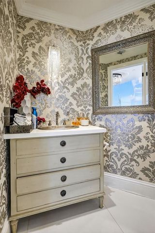 1000 Island Boulevard PH9, Aventura, FL 33160
