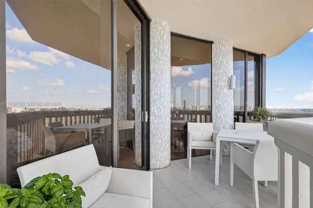 1000 Island Boulevard PH9, Aventura, FL 33160