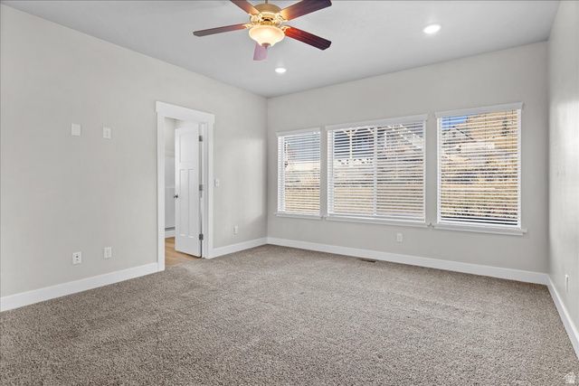 889 E 600 N, Hyde Park, UT 84318
