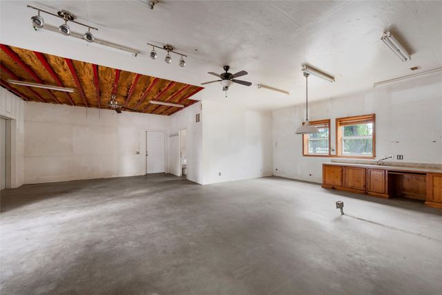 237 Lcr 711, Kosse, TX 76653