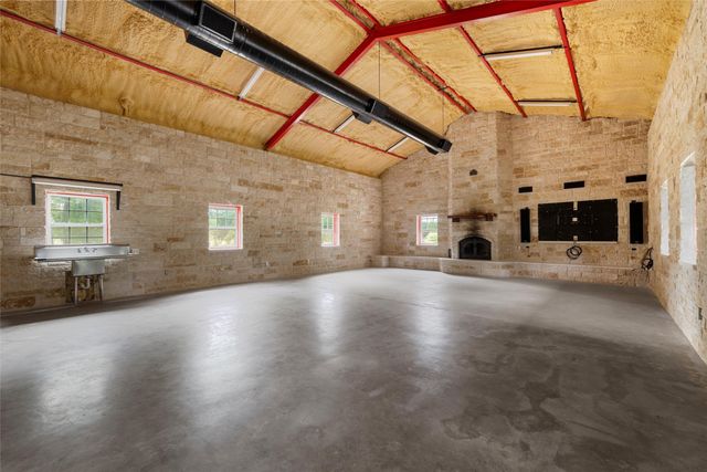 237 Lcr 711, Kosse, TX 76653