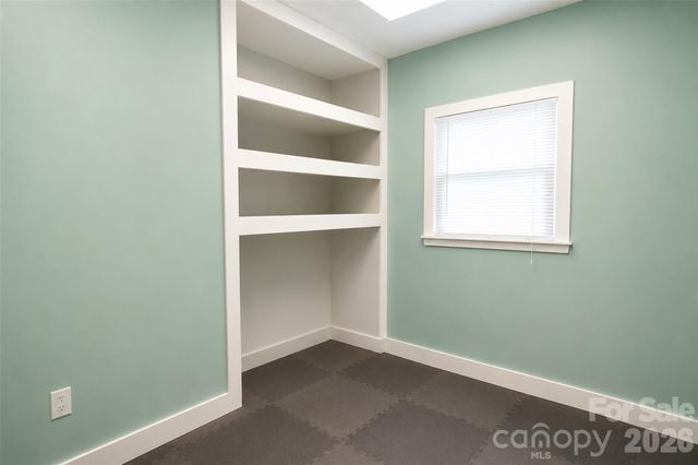 7904 Saddleview Court, Charlotte, NC 28215