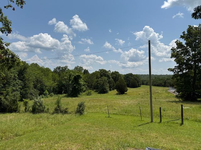 11556 R 8, Dunlap, TN 37327