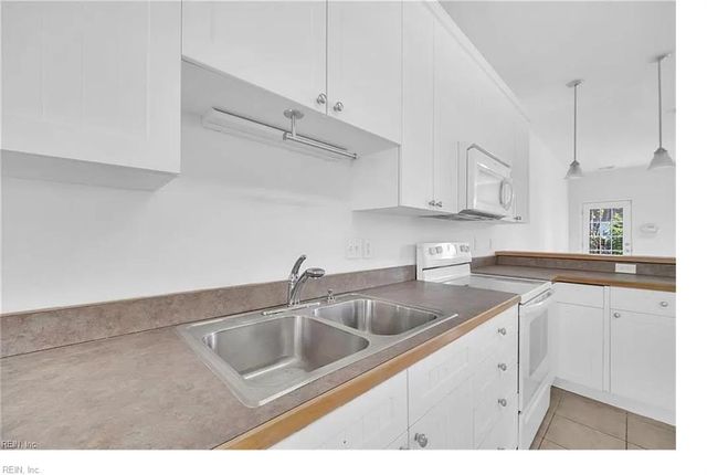 7610 Restmere Rd Ste 309, Norfolk, VA 23505