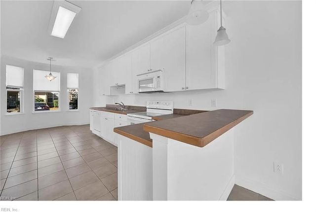 7610 Restmere Rd Ste 309, Norfolk, VA 23505