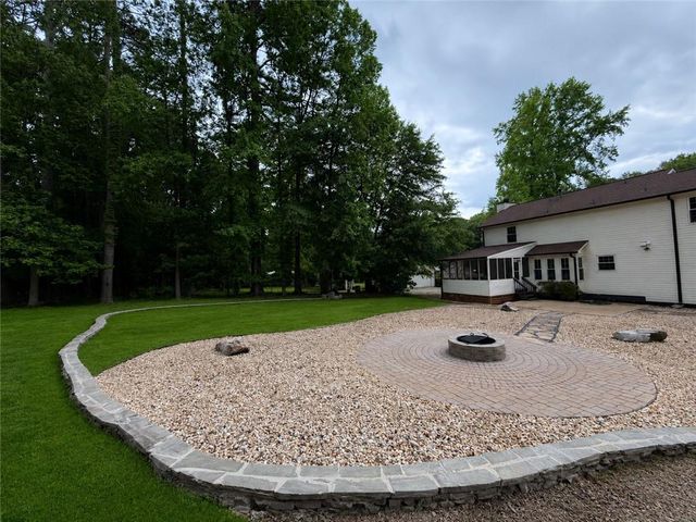114 Shadowood Lane, Peachtree City, GA 30269