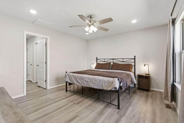 105 E Rosalie Street, Strafford, MO 65757