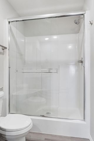 105 E Rosalie Street, Strafford, MO 65757