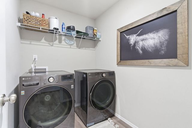 105 E Rosalie Street, Strafford, MO 65757