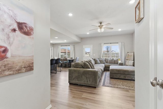 105 E Rosalie Street, Strafford, MO 65757