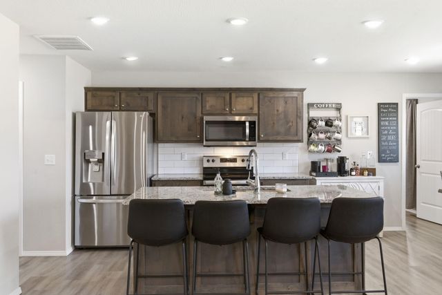 105 E Rosalie Street, Strafford, MO 65757