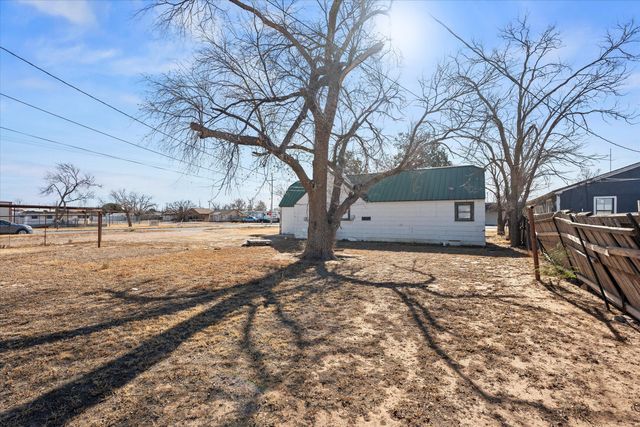 301 Austin Street, Levelland, TX 79336