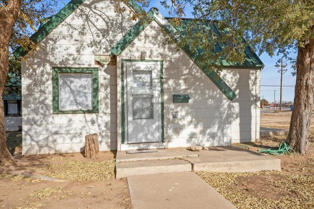 301 Austin Street, Levelland, TX 79336