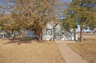 301 Austin Street, Levelland, TX 79336