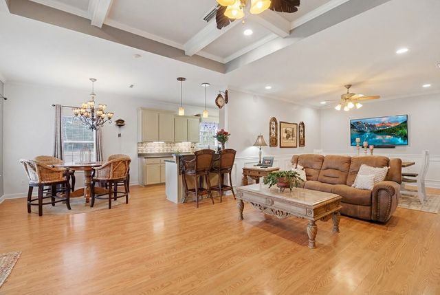 781 1st Ave, Ashford, AL 36312